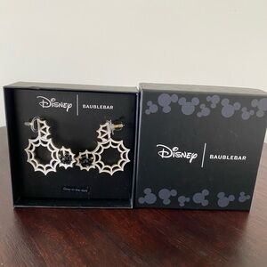 Disney Baublebar Mickey Ear Spider Cob Web Glow In The Dark Halloween Earrings